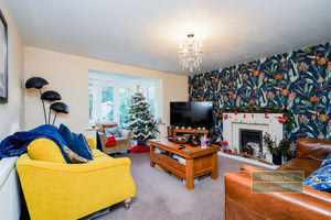 Photo 27- click for photo gallery